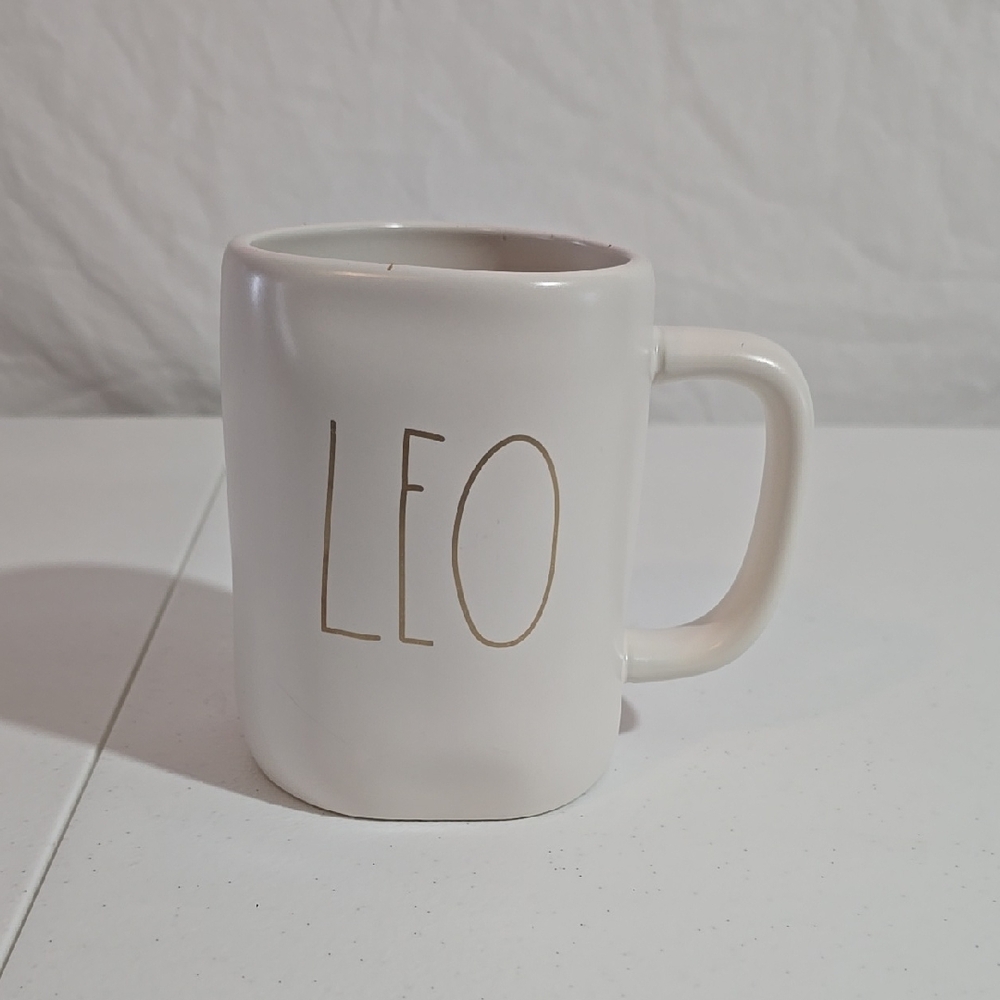 Rae Dunn Leo Mug